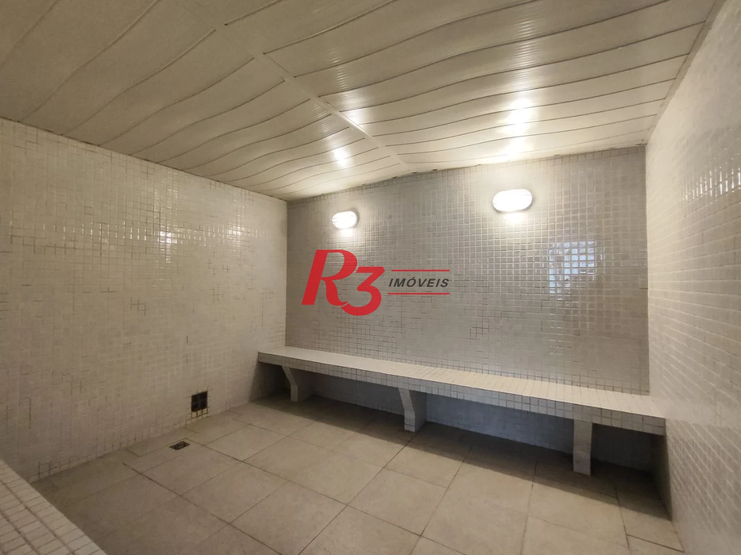 R3 REAL ESTATE VENDE! Apartamento andar alto com Vista Mar 3 dormitórios à venda, 199 m² por R$ 2.765.000 - Ponta da Praia - Santos/SP