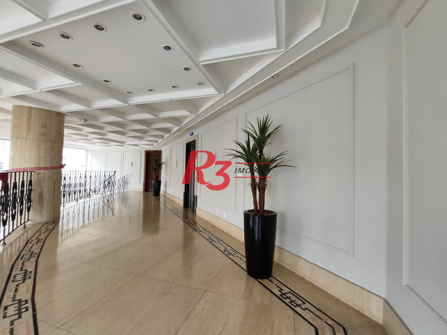 R3 REAL ESTATE VENDE! Apartamento andar alto com Vista Mar 3 dormitórios à venda, 199 m² por R$ 2.765.000 - Ponta da Praia - Santos/SP