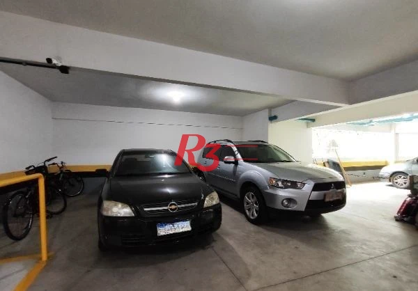 R3 REAL ESTATE VENDE! Apartamento andar alto com Vista Mar 3 dormitórios à venda, 199 m² por R$ 2.765.000 - Ponta da Praia - Santos/SP