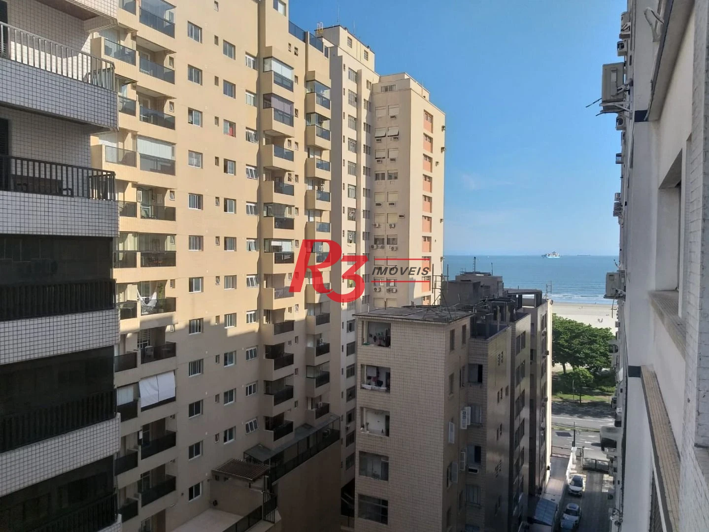 Apartamento com 1 dormitório para alugar, 63 m² por R$ 4.065,00/mês - José Menino - Santos/SP