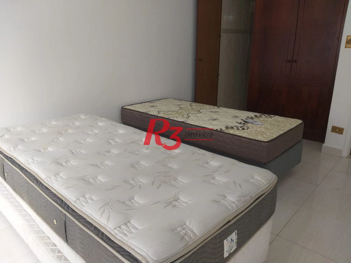 Apartamento com 1 dormitório para alugar, 63 m² por R$ 4.065,00/mês - José Menino - Santos/SP