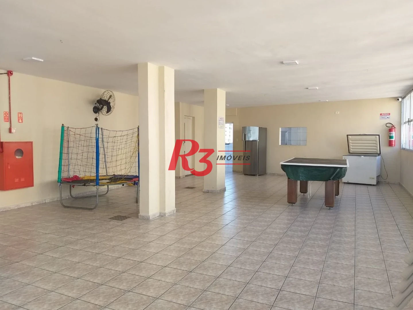Apartamento com 1 dormitório para alugar, 63 m² por R$ 4.065,00/mês - José Menino - Santos/SP