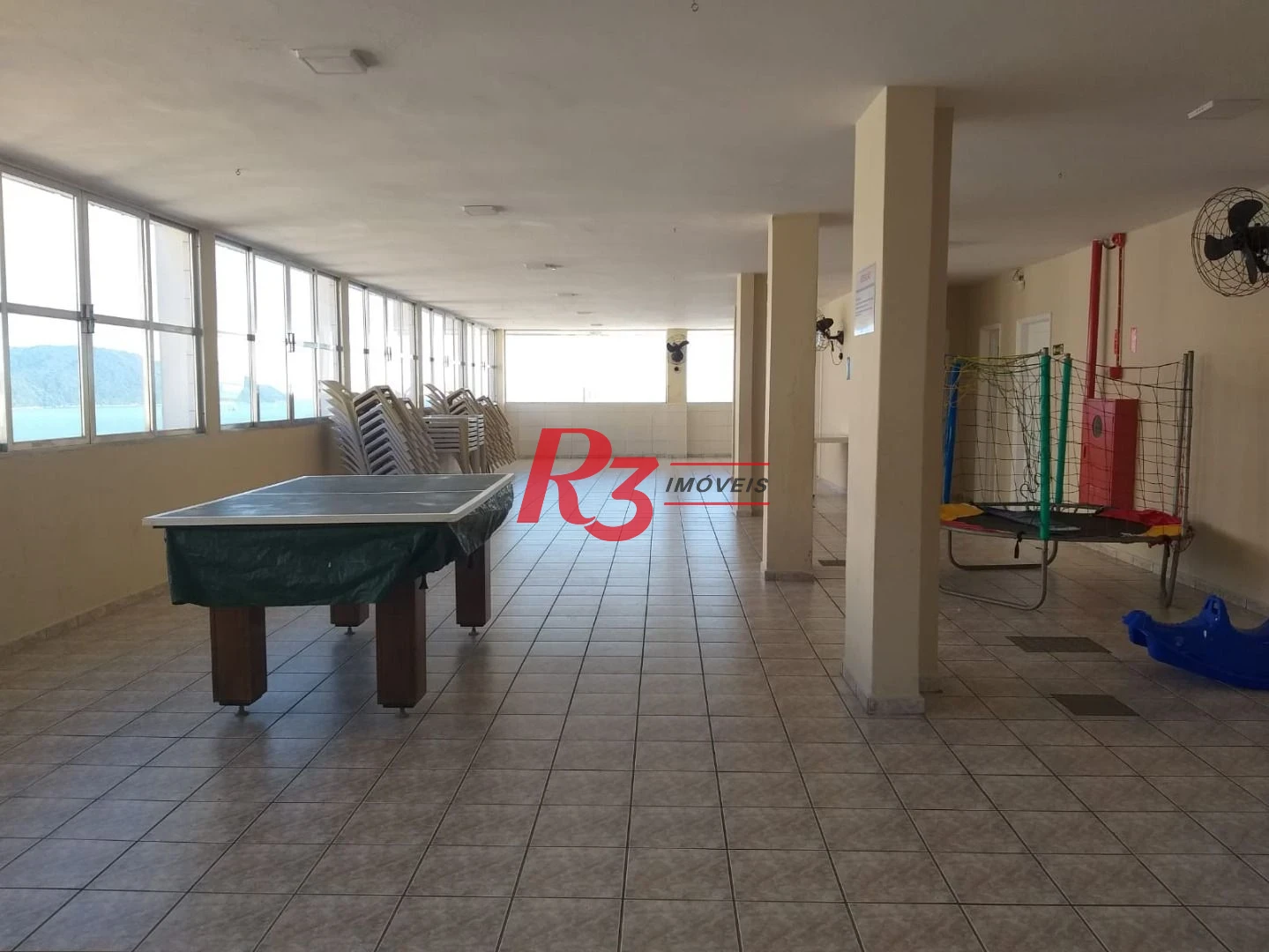 Apartamento com 1 dormitório para alugar, 63 m² por R$ 4.065,00/mês - José Menino - Santos/SP