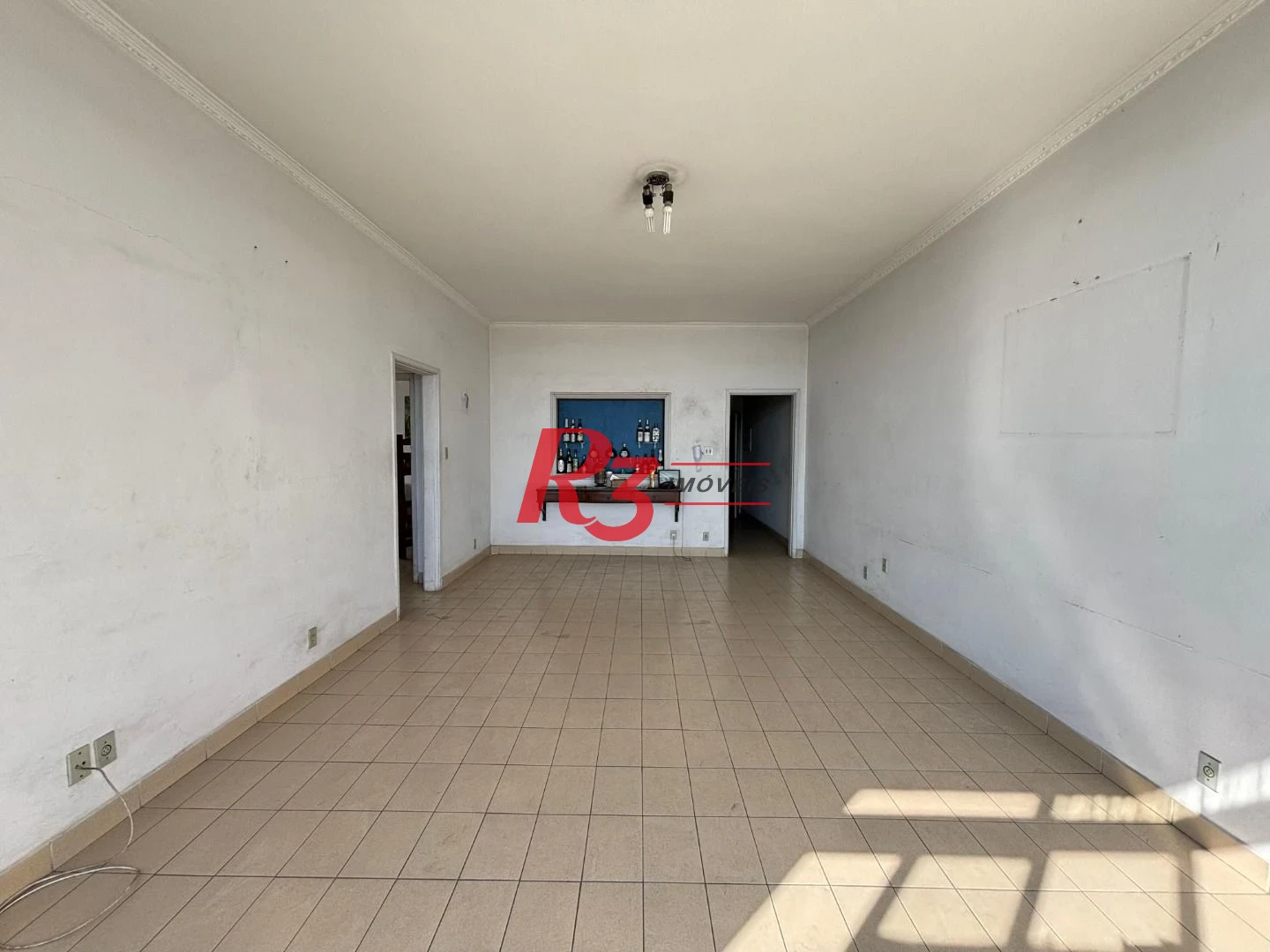 Apartamento com 2 dormitórios frente praia - Embaré - Santos