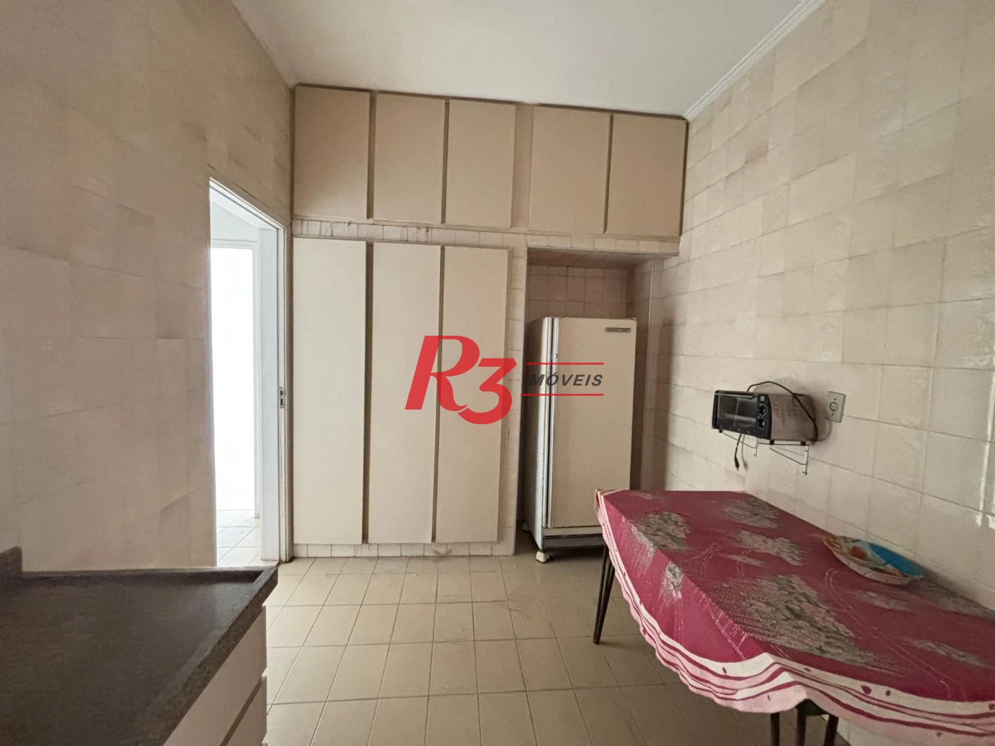 Apartamento com 2 dormitórios frente praia - Embaré - Santos