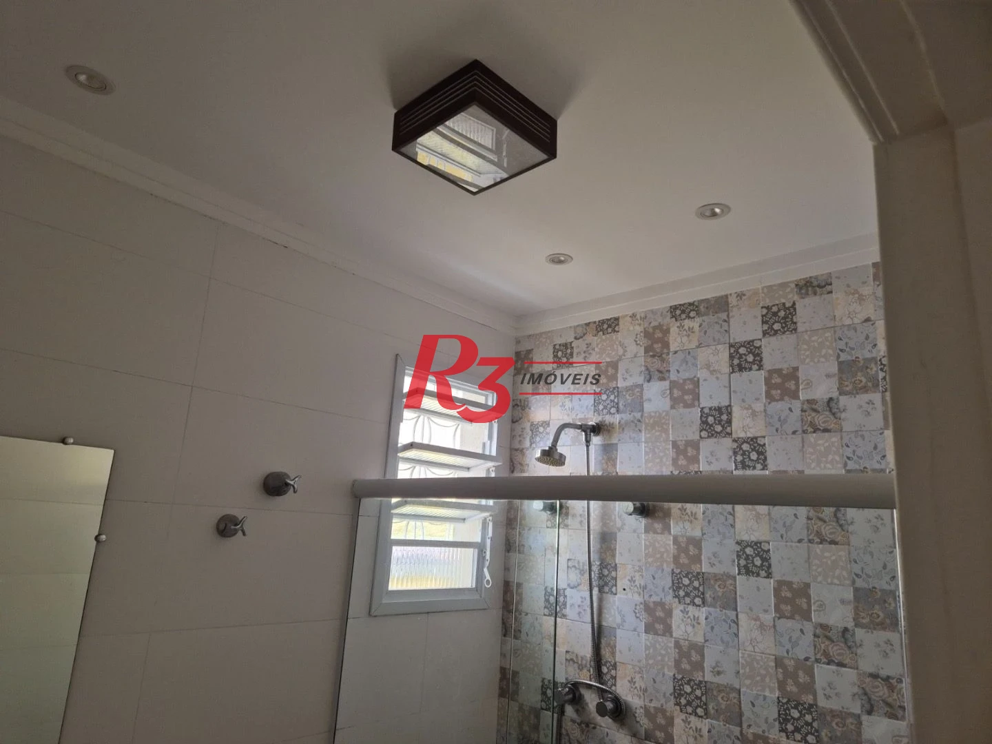 Casa com 3 dormitórios à venda, 196 m² por R$ 430.000,00 - Santa Maria - Santos/SP