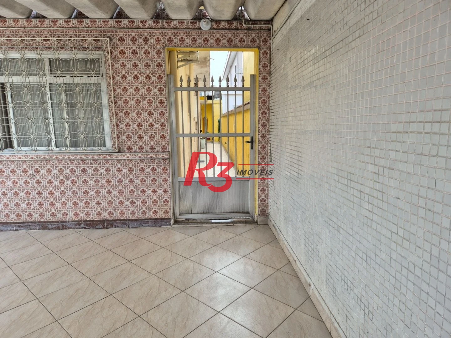 Casa com 3 dormitórios à venda, 196 m² por R$ 430.000,00 - Santa Maria - Santos/SP