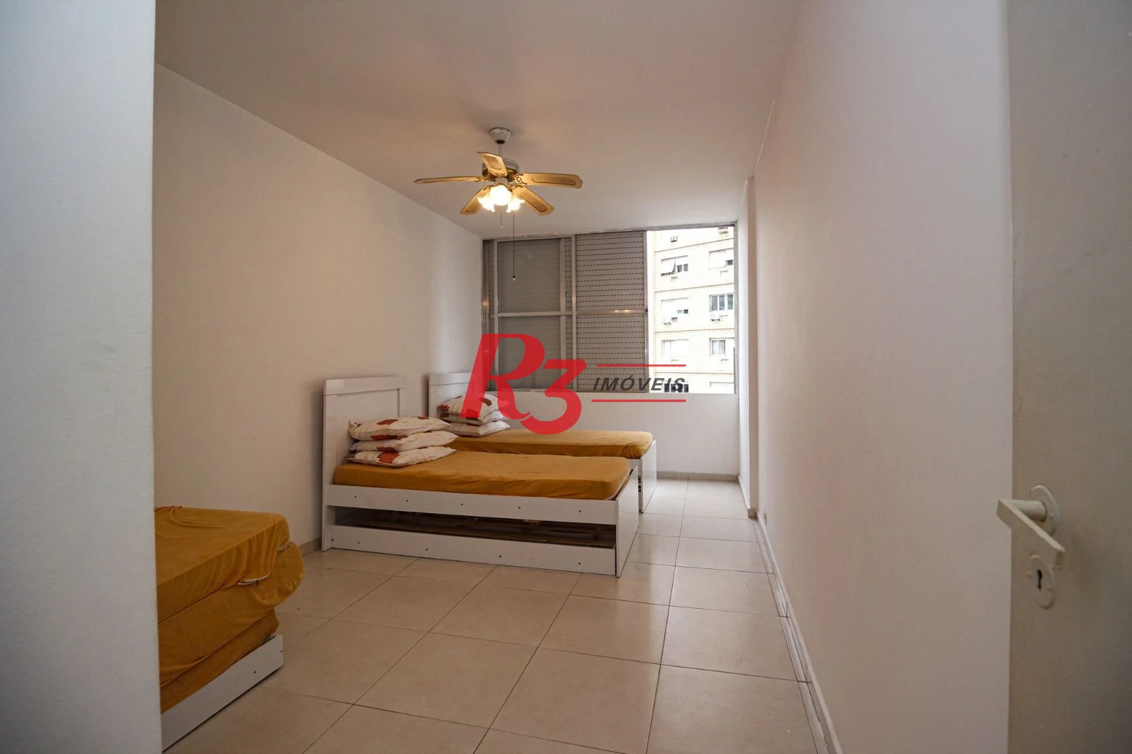Apartamento com 3 dormitórios à venda, 110 m² por R$ 660.000,00 - José Menino - Santos/SP