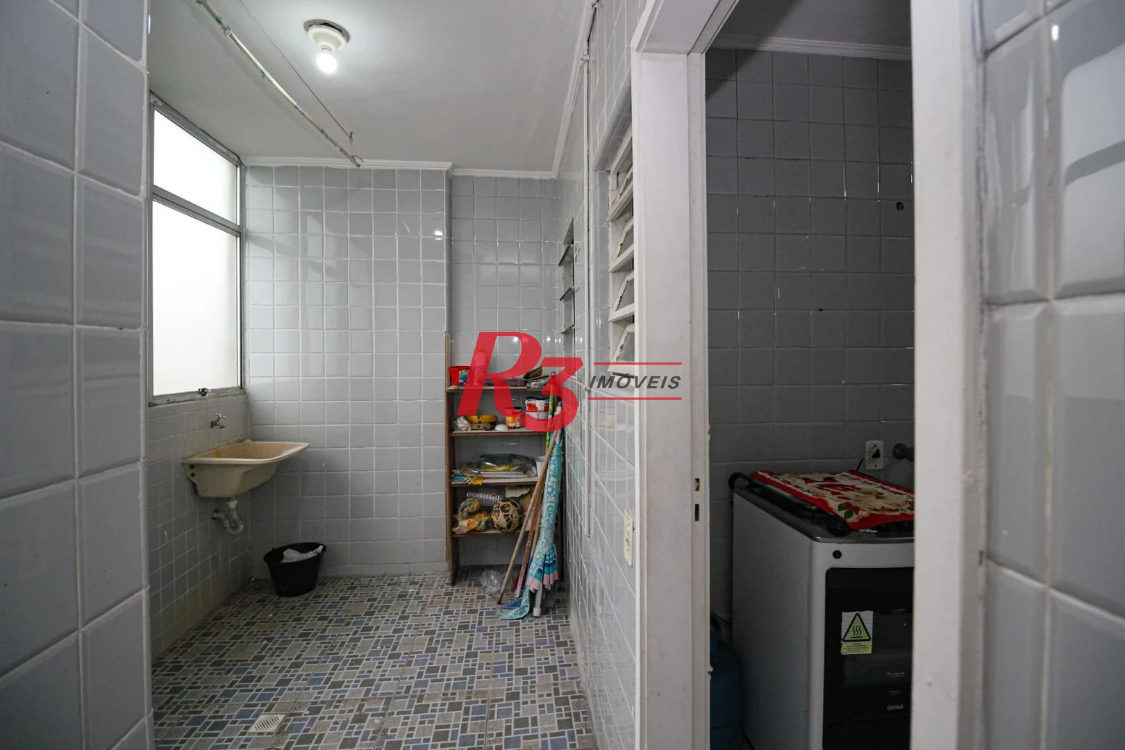 Apartamento com 3 dormitórios à venda, 110 m² por R$ 660.000,00 - José Menino - Santos/SP