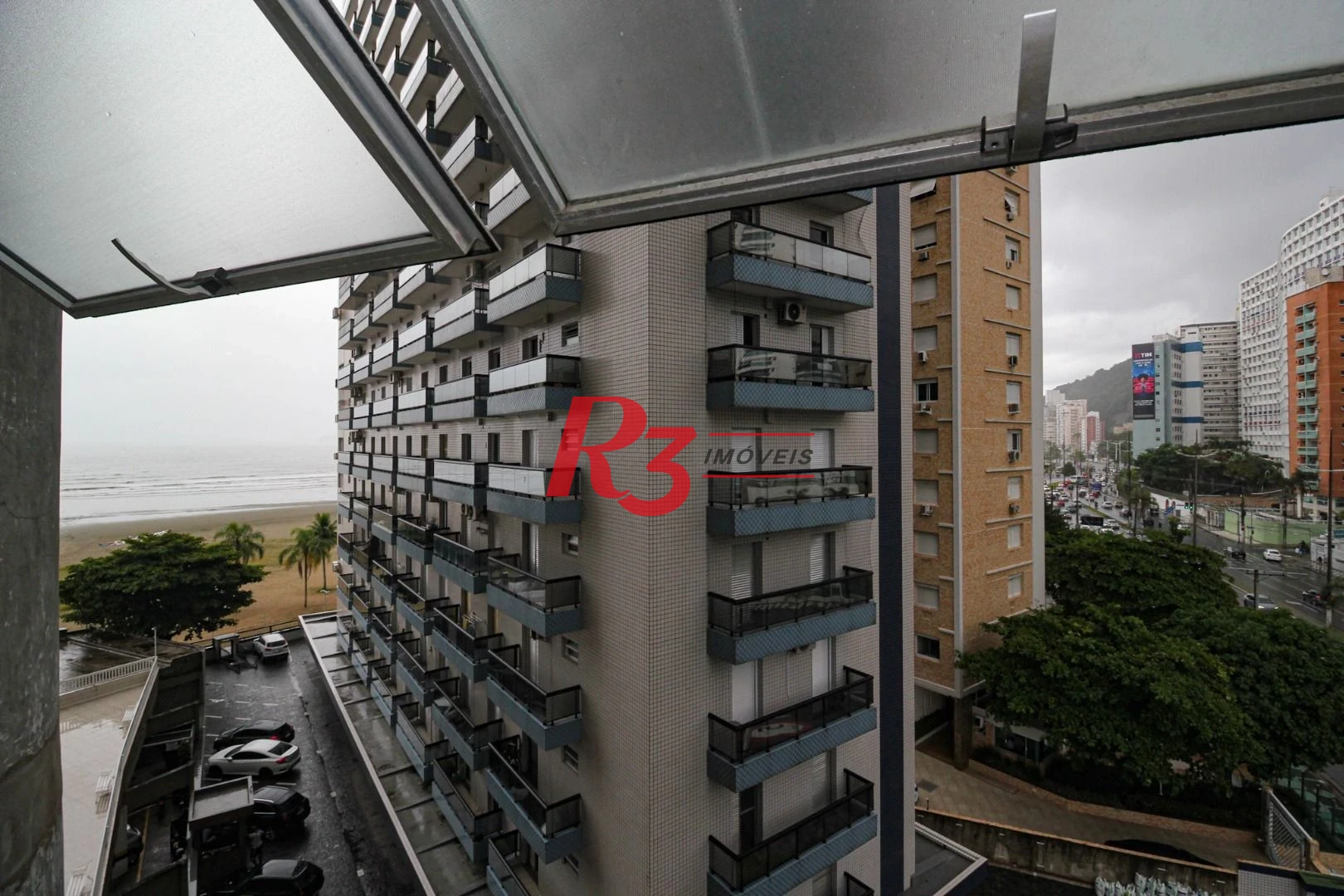 Apartamento com 3 dormitórios à venda, 110 m² por R$ 660.000,00 - José Menino - Santos/SP
