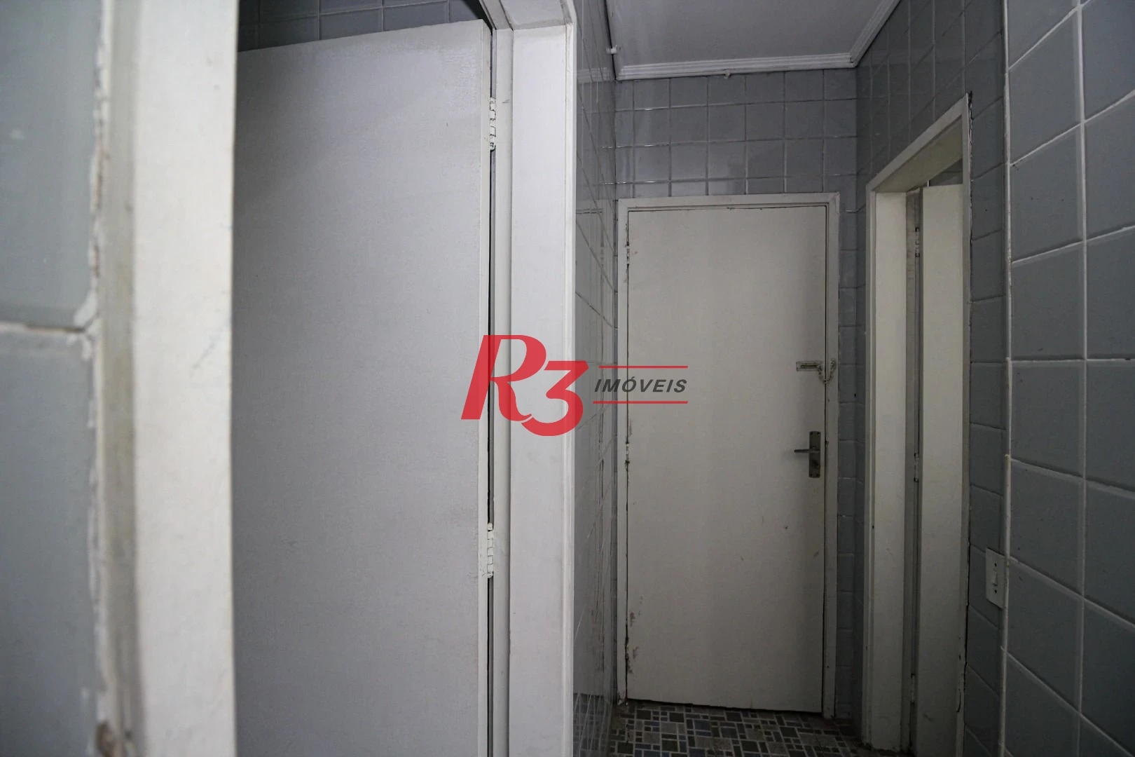 Apartamento com 3 dormitórios à venda, 110 m² por R$ 660.000,00 - José Menino - Santos/SP