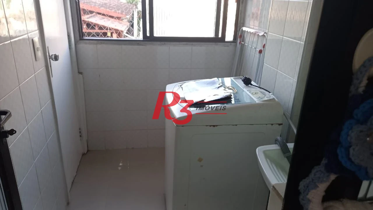 Apartamento com 2 dormitórios à venda, 70 m² por R$ 320.000,00 - Balneário Guarujá - Guarujá/SP