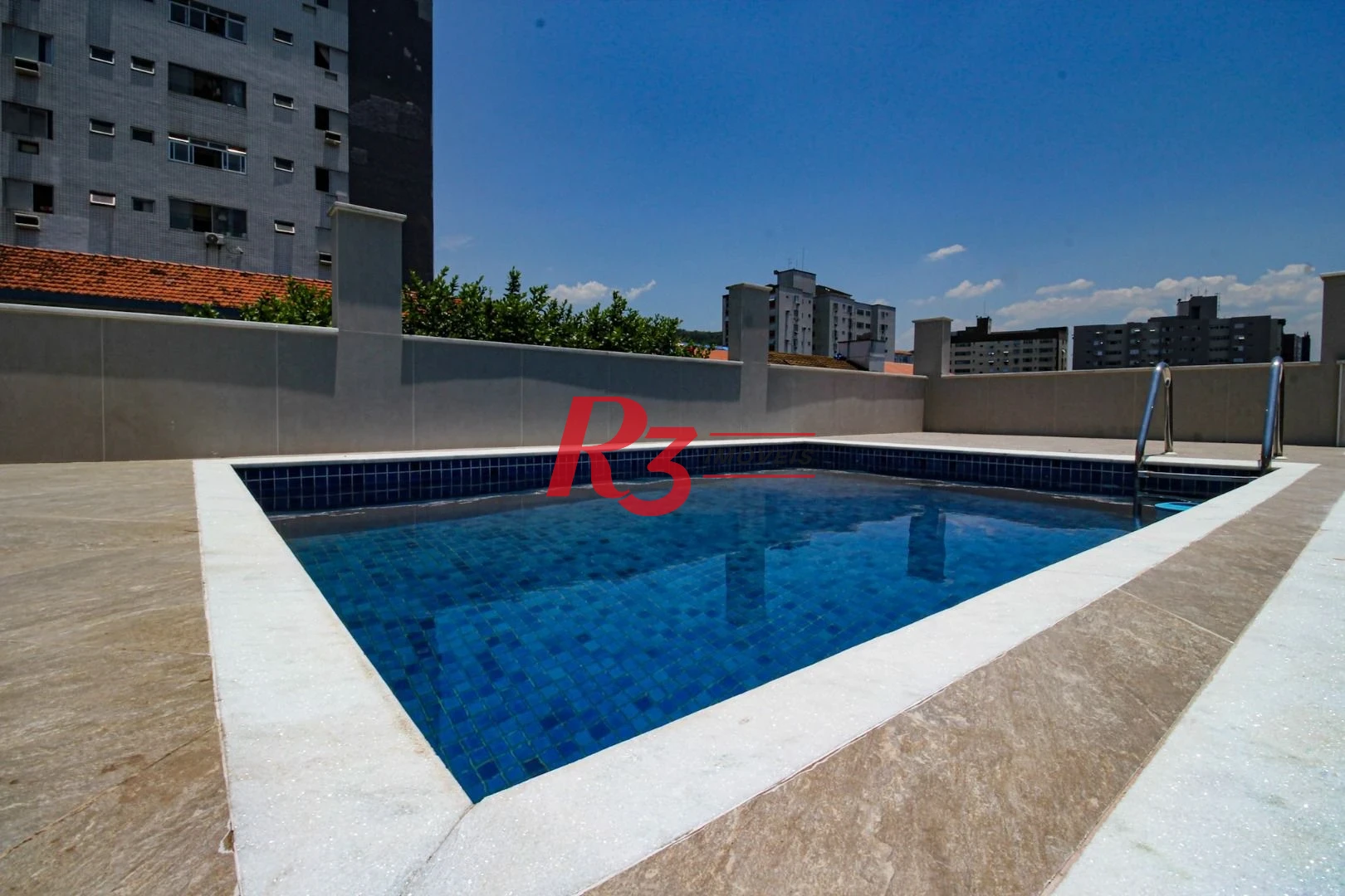 Sobrado à venda, 250 m² por R$ 1.600.000,00 - Campo Grande - Santos/SP