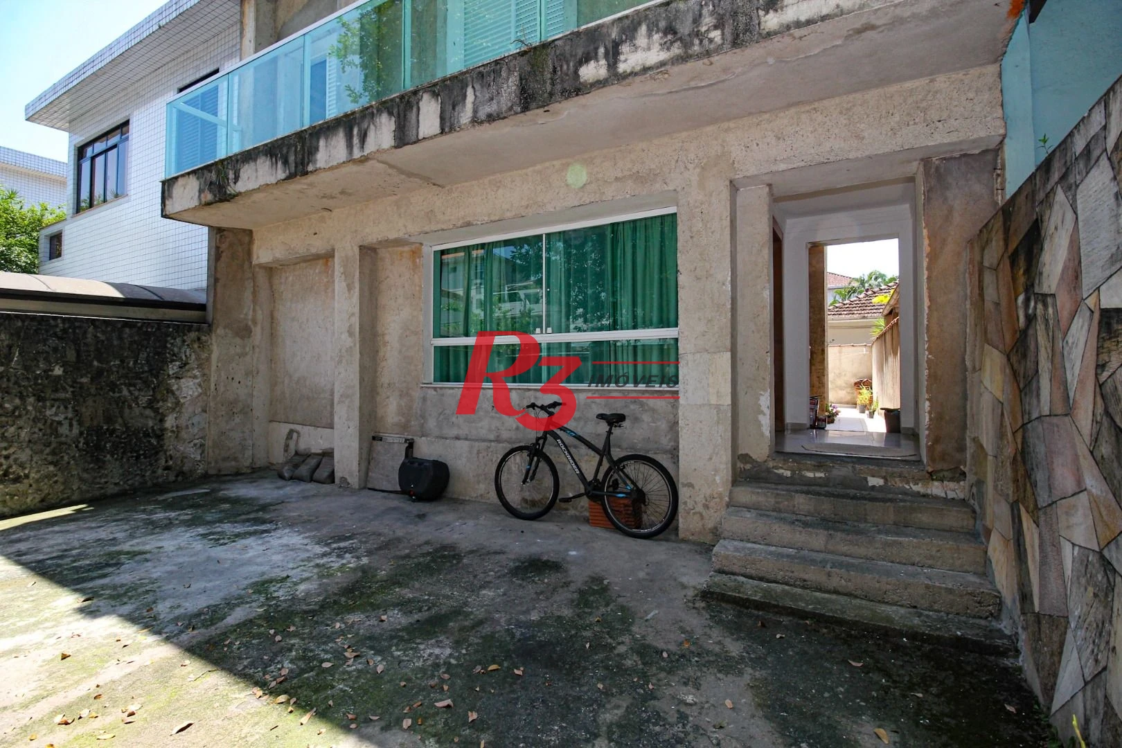 Sobrado à venda, 250 m² por R$ 1.600.000,00 - Campo Grande - Santos/SP