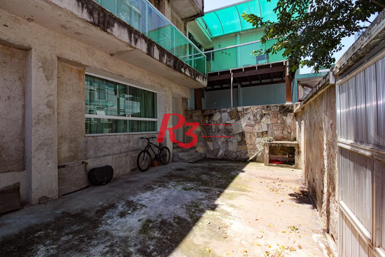 Sobrado à venda, 250 m² por R$ 1.600.000,00 - Campo Grande - Santos/SP