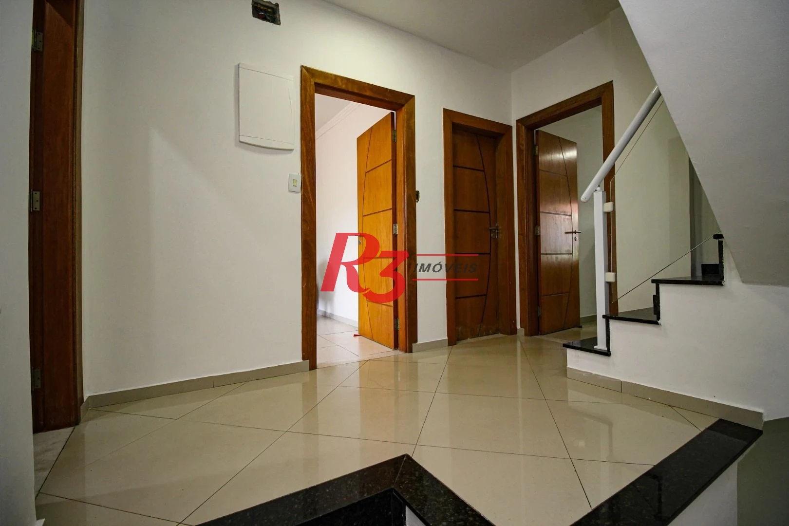 Sobrado à venda, 250 m² por R$ 1.600.000,00 - Campo Grande - Santos/SP