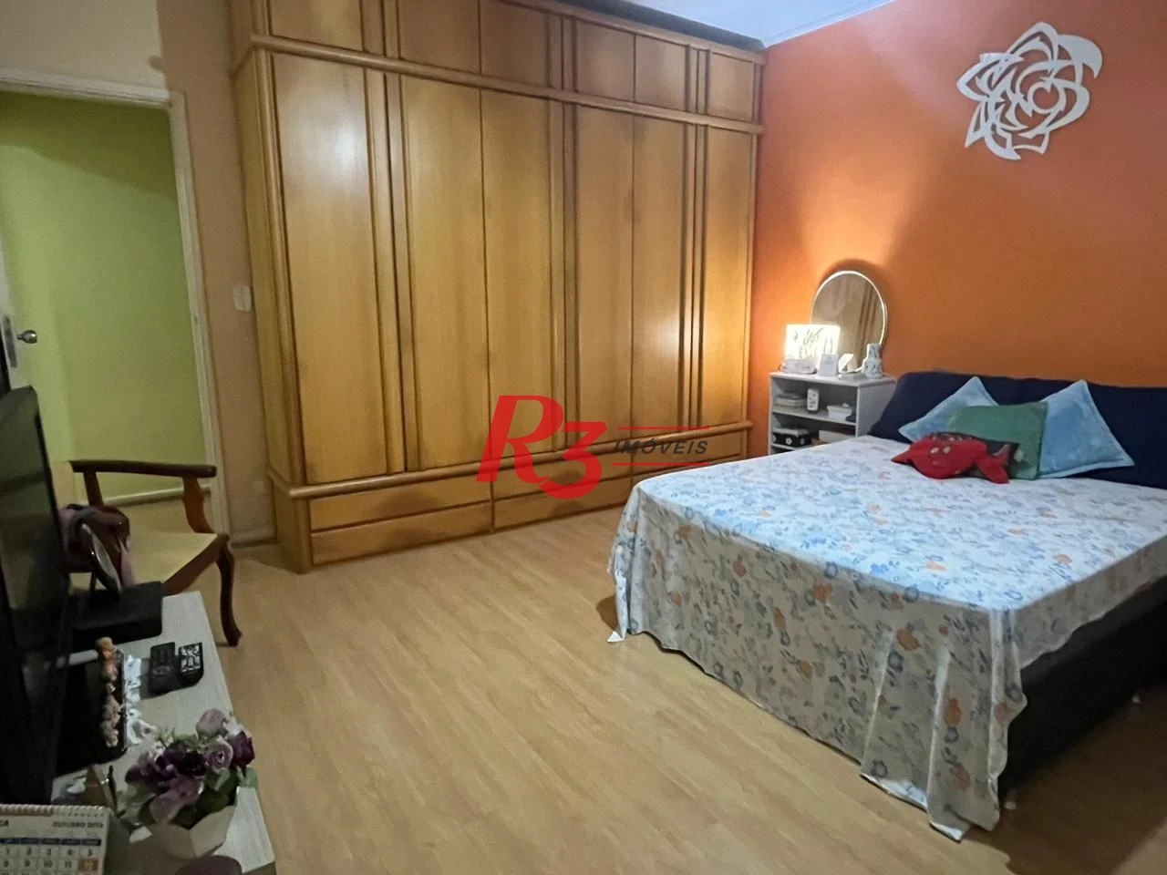 Apartamento com 3 dormitórios à venda, 133 m² por R$ 690.000,00 - Gonzaga - Santos/SP