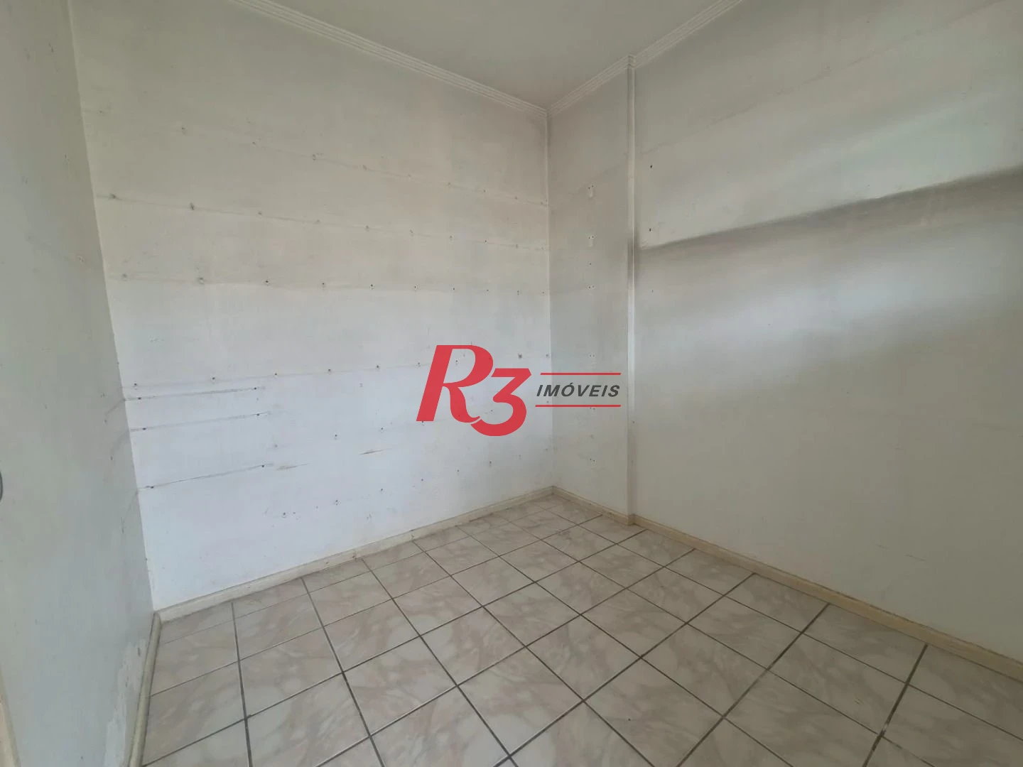 Apartamento com 3 dormitórios à venda, 151 m² por R$ 650.000,00 - Gonzaga - Santos/SP