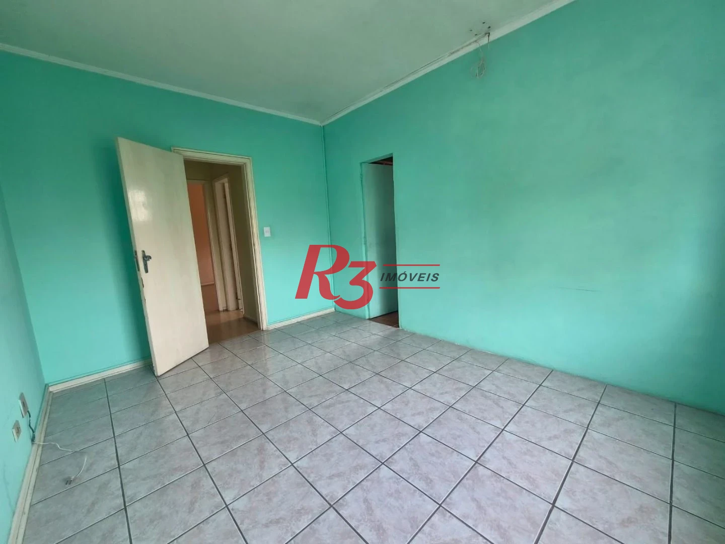 Apartamento com 3 dormitórios à venda, 151 m² por R$ 650.000,00 - Gonzaga - Santos/SP