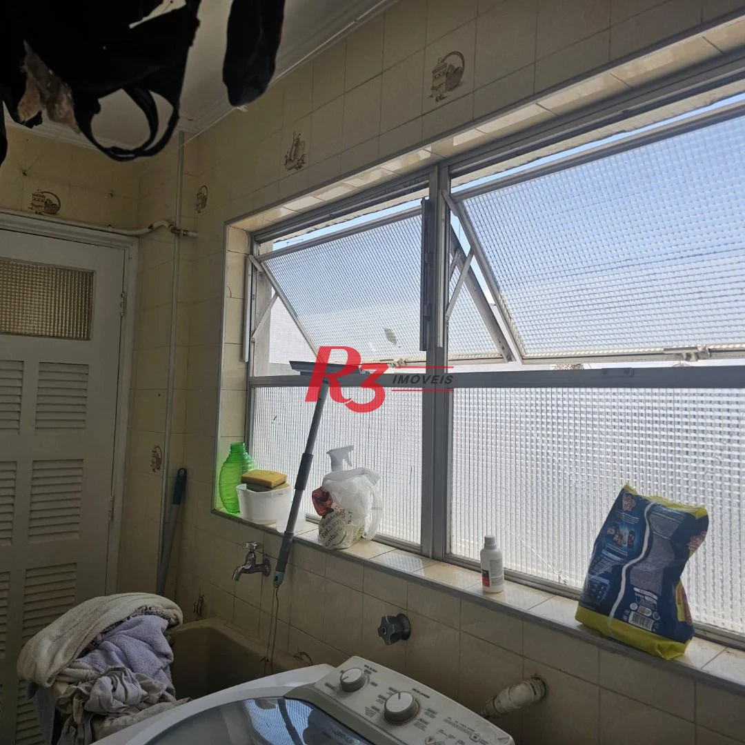 Apartamento com 3 dormitórios à venda, 134 m² por R$ 800.000,00 - Embaré - Santos/SP