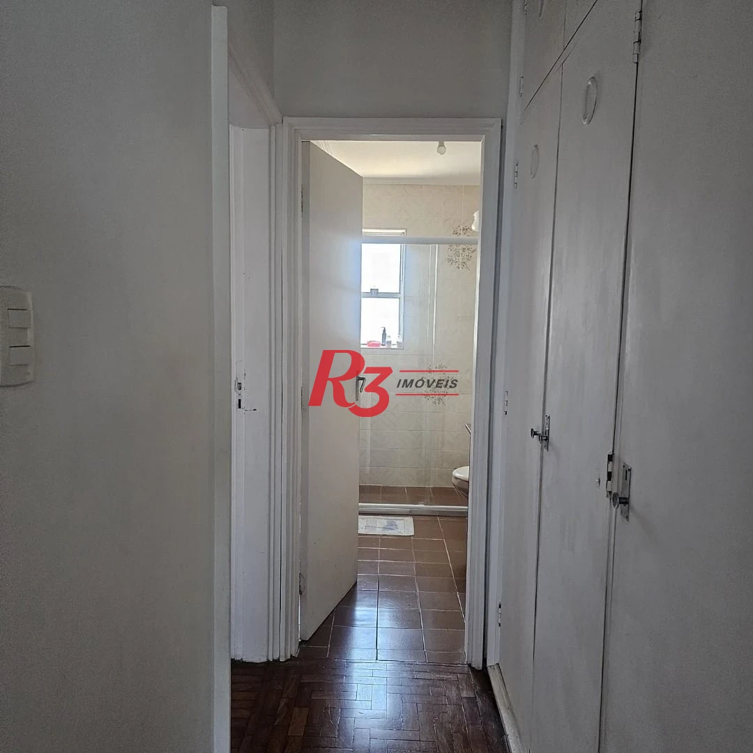 Apartamento com 3 dormitórios à venda, 134 m² por R$ 800.000,00 - Embaré - Santos/SP