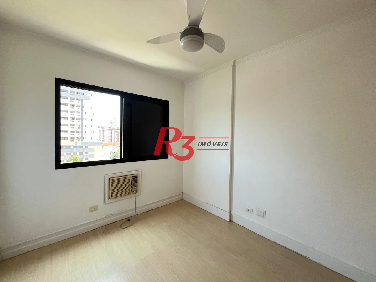 Apartamento à venda, 130 m² por R$ 855.000,00 - Encruzilhada - Santos/SP