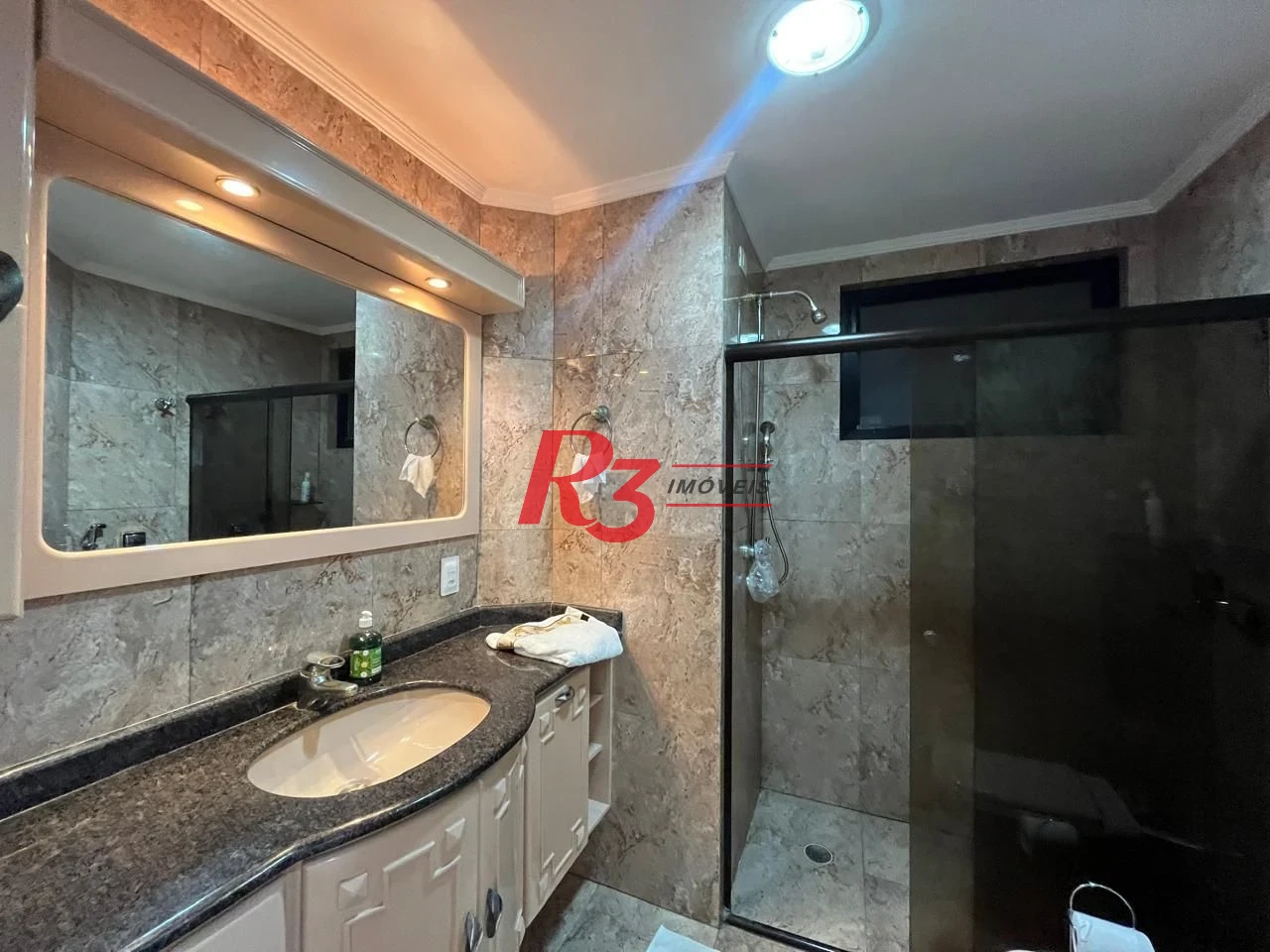 Apartamento à venda, 130 m² por R$ 855.000,00 - Encruzilhada - Santos/SP