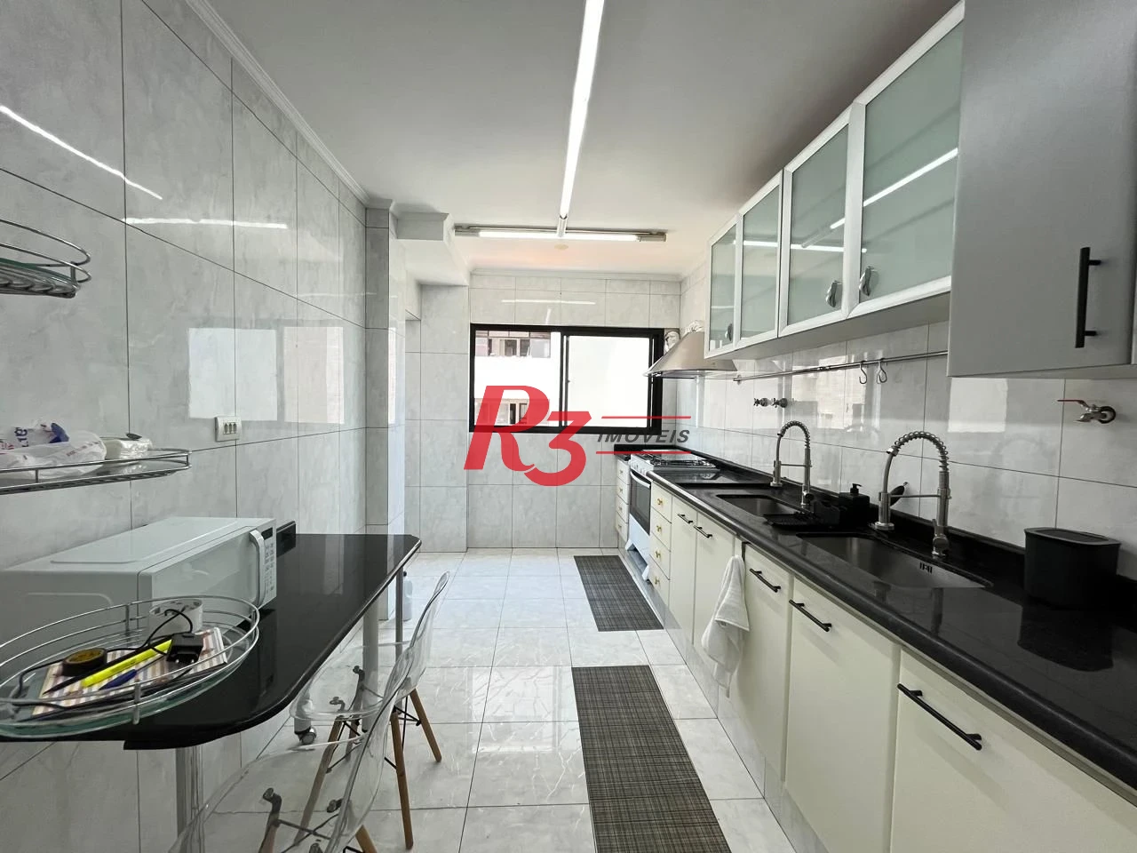 Apartamento à venda, 130 m² por R$ 855.000,00 - Encruzilhada - Santos/SP