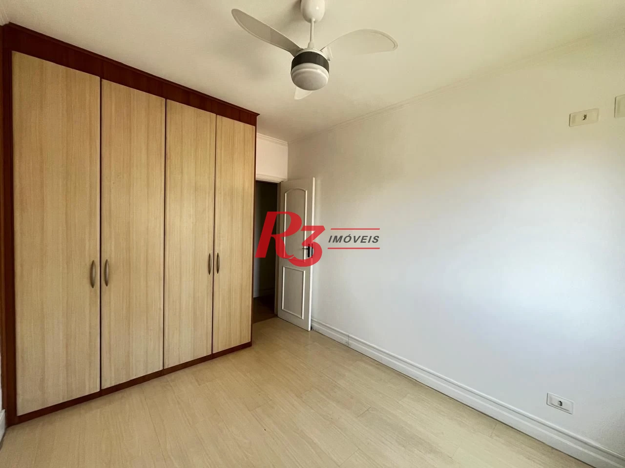 Apartamento à venda, 130 m² por R$ 855.000,00 - Encruzilhada - Santos/SP