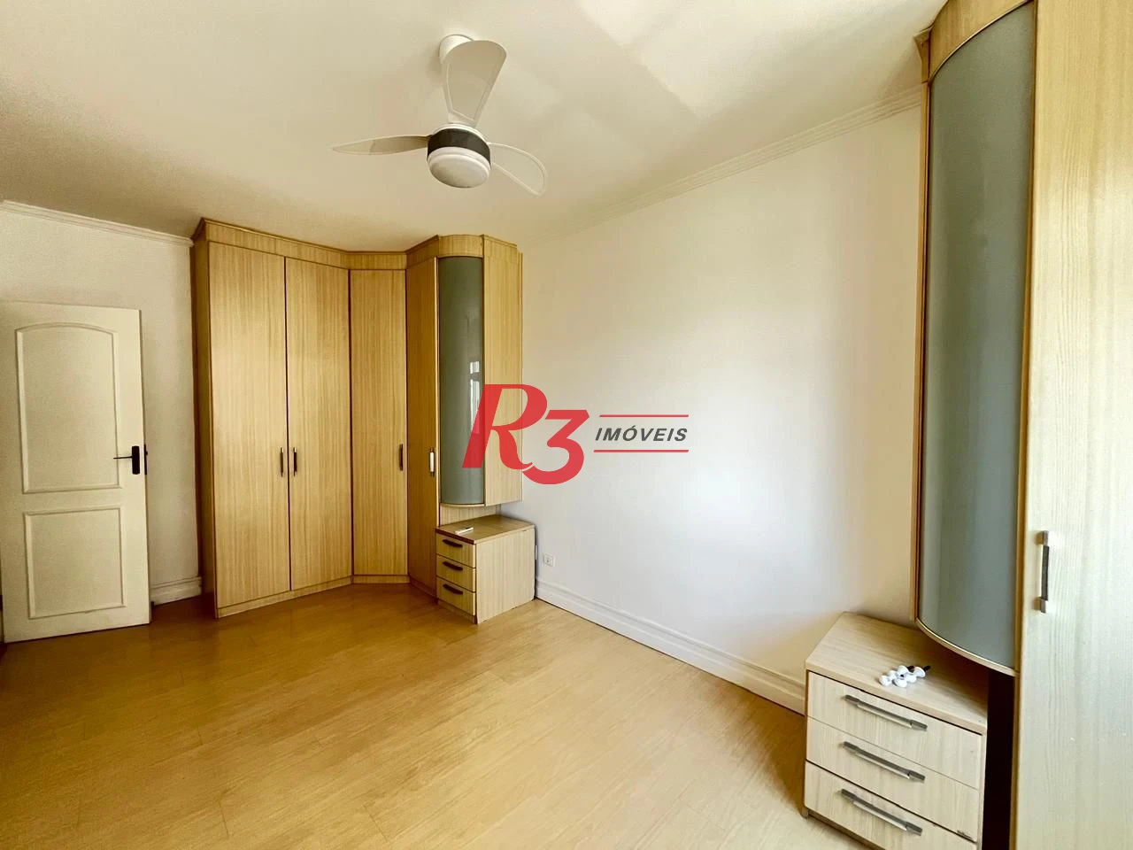 Apartamento à venda, 130 m² por R$ 855.000,00 - Encruzilhada - Santos/SP