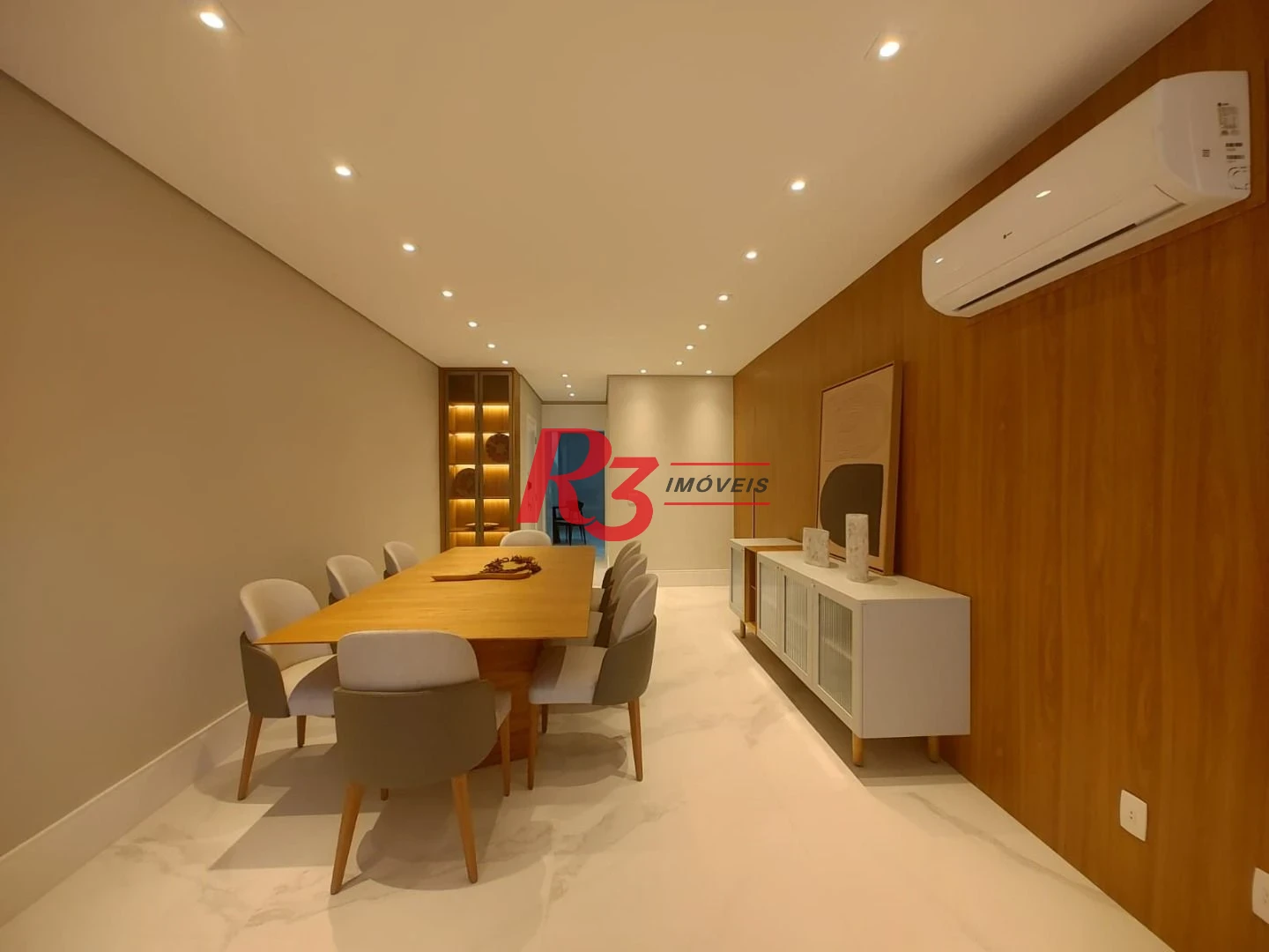 Apartamento com 3 dormitórios à venda, 160 m² por R$ 1.890.000,00 - Pompéia - Santos/SP
