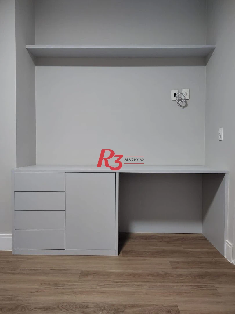 Apartamento com 3 dormitórios à venda, 160 m² por R$ 1.890.000,00 - Pompéia - Santos/SP