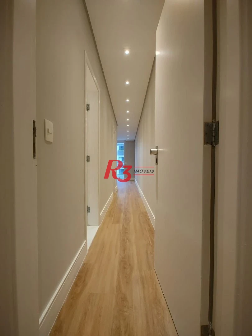 Apartamento com 3 dormitórios à venda, 160 m² por R$ 1.890.000,00 - Pompéia - Santos/SP