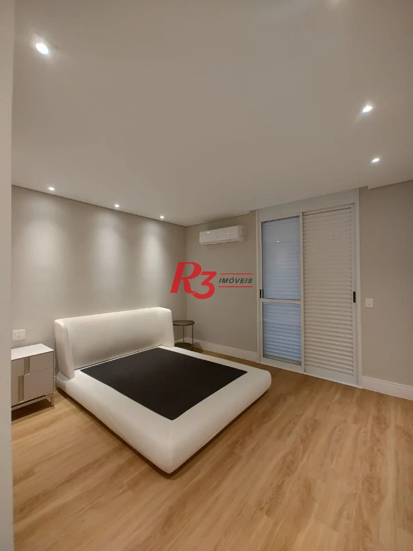 Apartamento com 3 dormitórios à venda, 160 m² por R$ 1.890.000,00 - Pompéia - Santos/SP