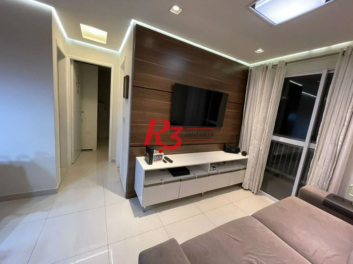 Apartamento com 2 dormitórios à venda, 55 m² por R$ 330.000,00 - Morro Nova Cintra - Santos/SP