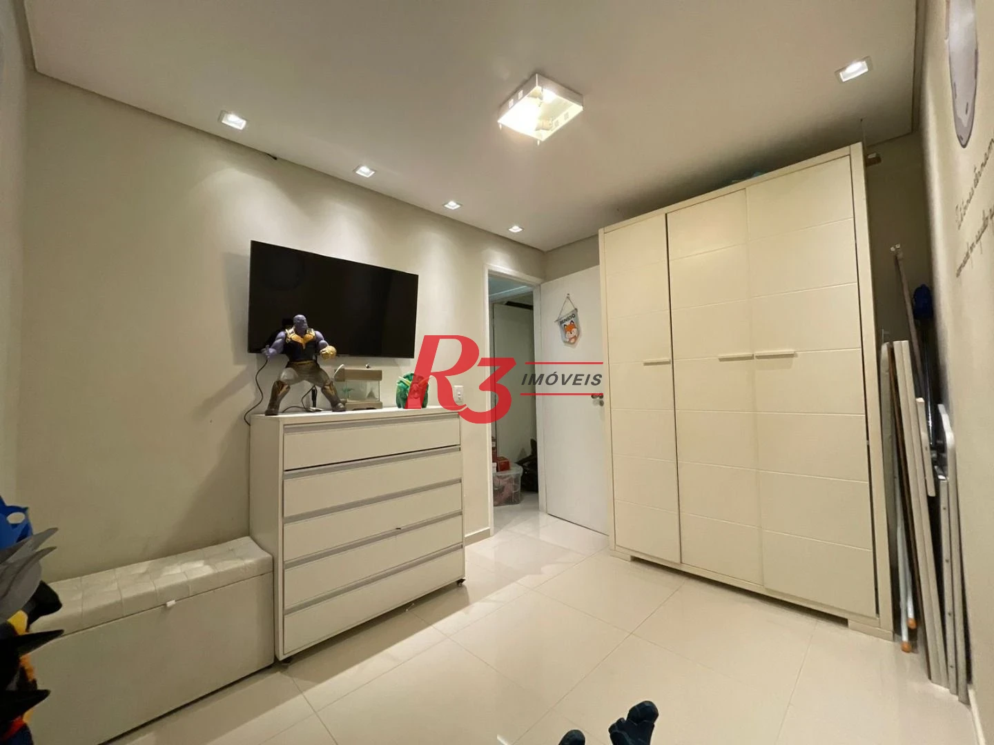Apartamento com 2 dormitórios à venda, 55 m² por R$ 330.000,00 - Morro Nova Cintra - Santos/SP