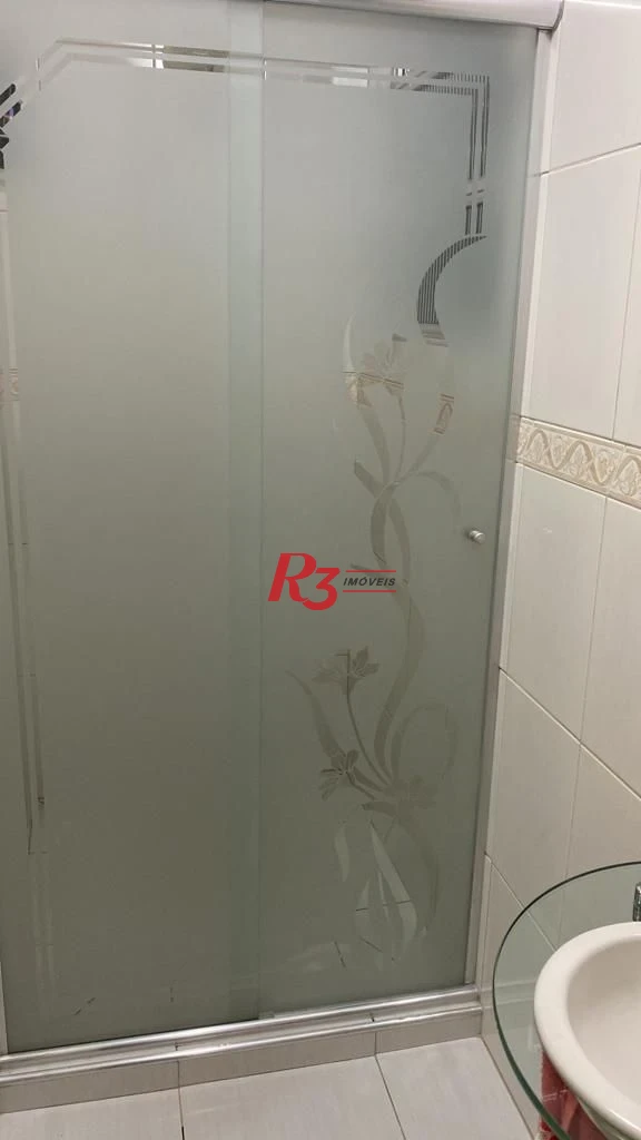 OPORTUNIDADE * Apartamento com 2 dormitórios à venda por R$ 713.900 - Ponta da Praia - Santos/SP