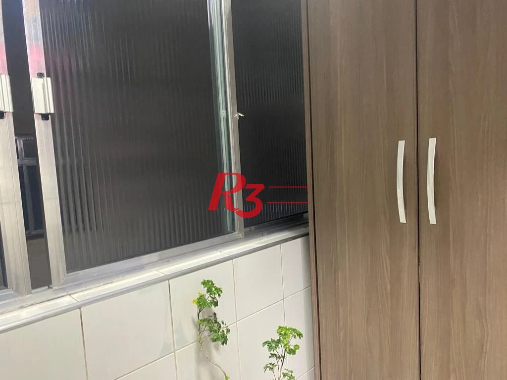 OPORTUNIDADE * Apartamento com 2 dormitórios à venda por R$ 713.900 - Ponta da Praia - Santos/SP