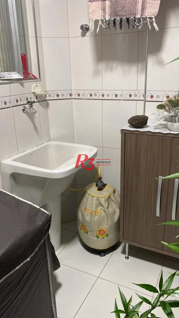 OPORTUNIDADE * Apartamento com 2 dormitórios à venda por R$ 713.900 - Ponta da Praia - Santos/SP