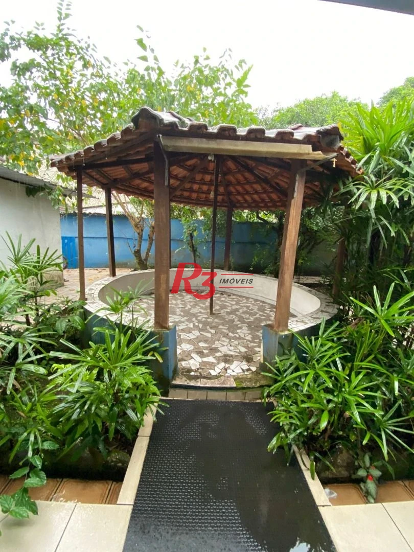 Terreno, 755 m² - venda por R$ 2.128.000,00 ou aluguel por R$ 16.200,00/mês - Macuco - Santos/SP