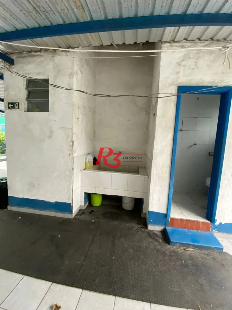 Terreno, 755 m² - venda por R$ 2.128.000,00 ou aluguel por R$ 16.200,00/mês - Macuco - Santos/SP