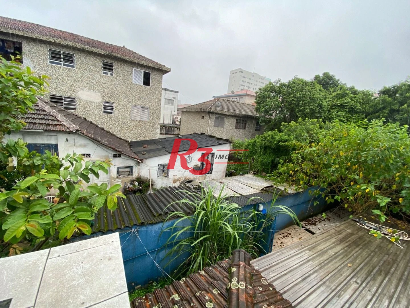 Terreno, 755 m² - venda por R$ 2.128.000,00 ou aluguel por R$ 16.200,00/mês - Macuco - Santos/SP