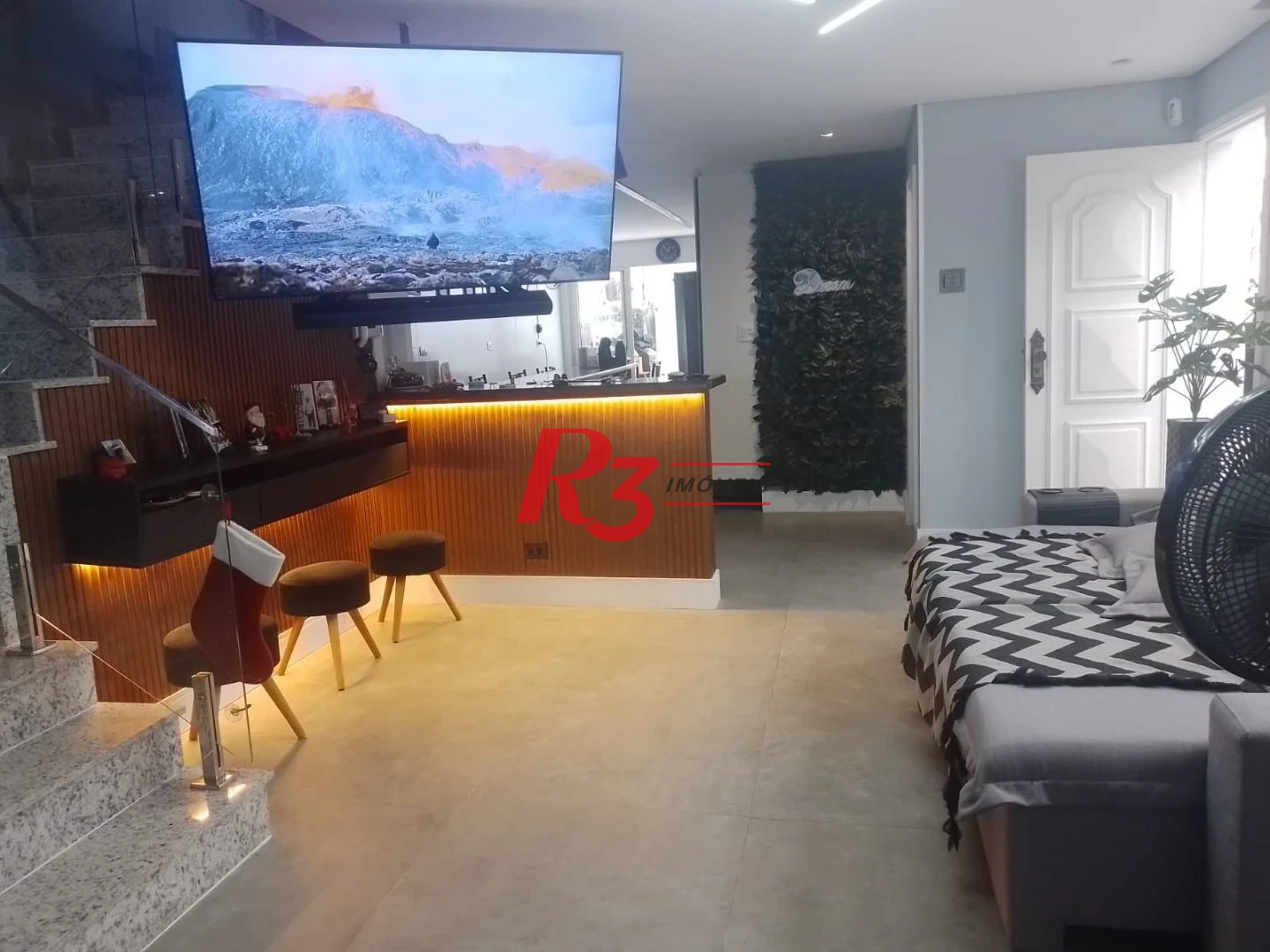 Sobrado à venda, 170 m² por R$ 2.300.000,00 - Ponta da Praia - Santos/SP