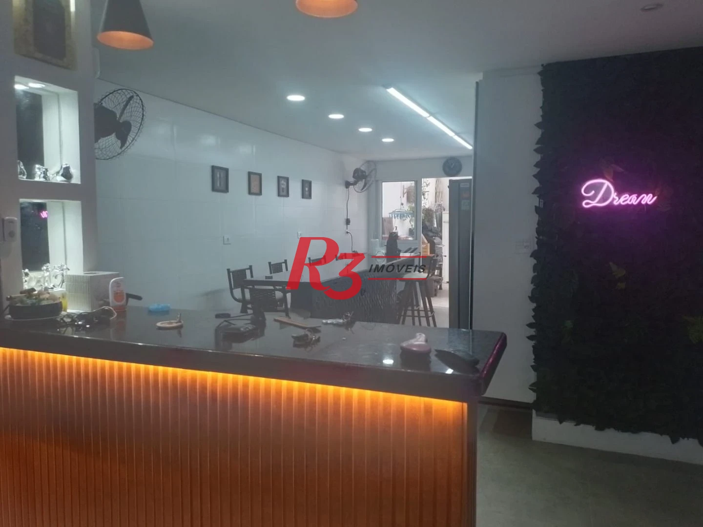 Sobrado à venda, 170 m² por R$ 2.300.000,00 - Ponta da Praia - Santos/SP