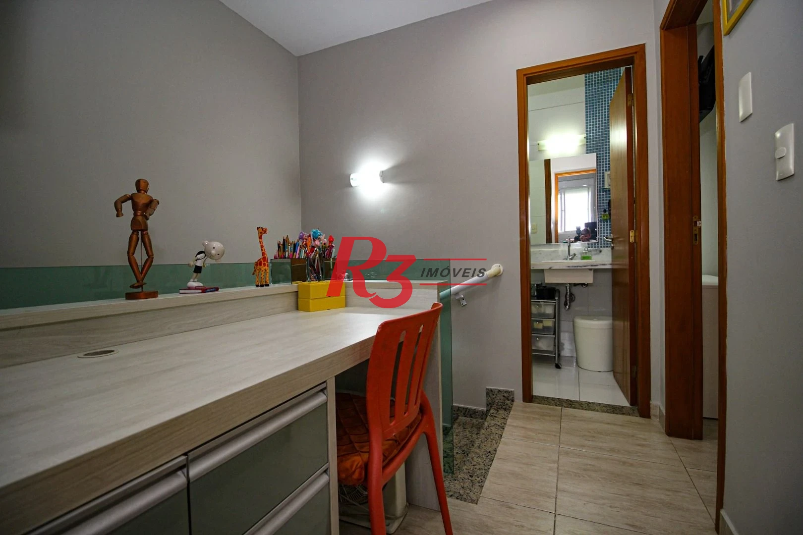 Casa à venda, 136 m² por R$ 1.150.000,00 - Gonzaga - Santos/SP
