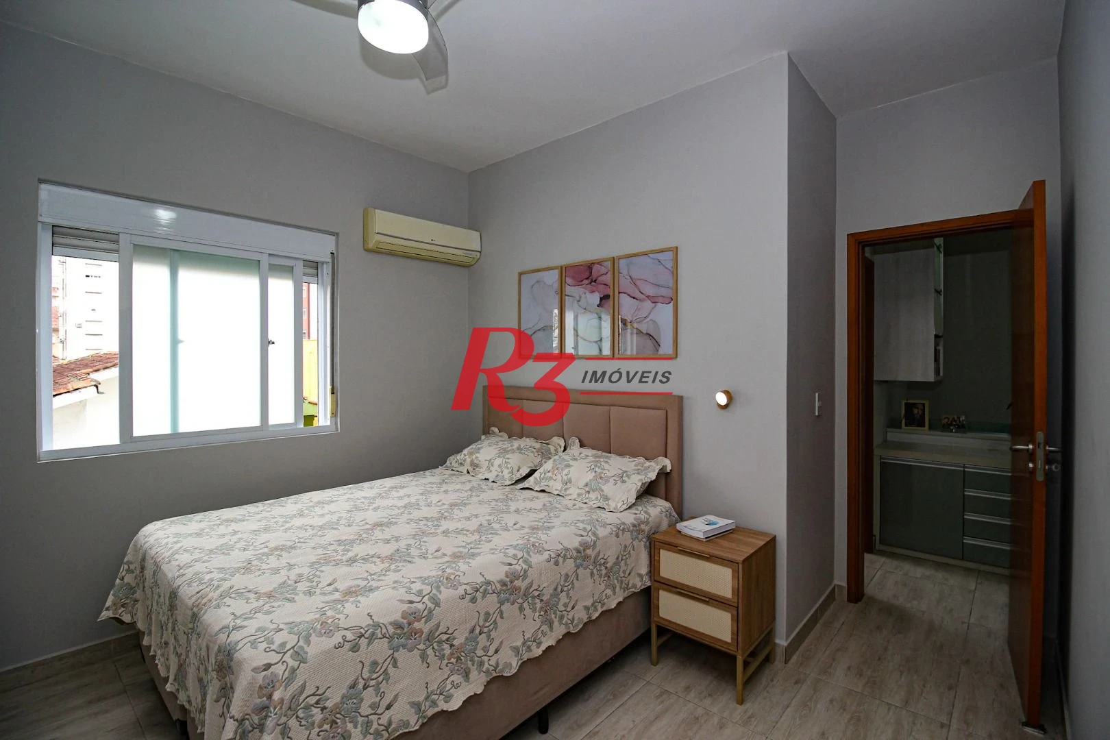 Casa à venda, 136 m² por R$ 1.150.000,00 - Gonzaga - Santos/SP