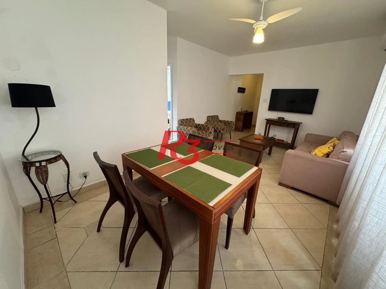 Apartamento com 2 dormitórios à venda, 89 m² por R$ 880.000,00 - Embaré - Santos/SP