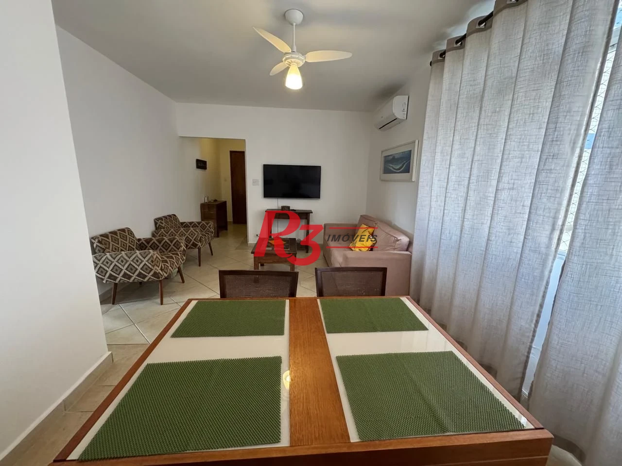 Apartamento com 2 dormitórios à venda, 89 m² por R$ 880.000,00 - Embaré - Santos/SP