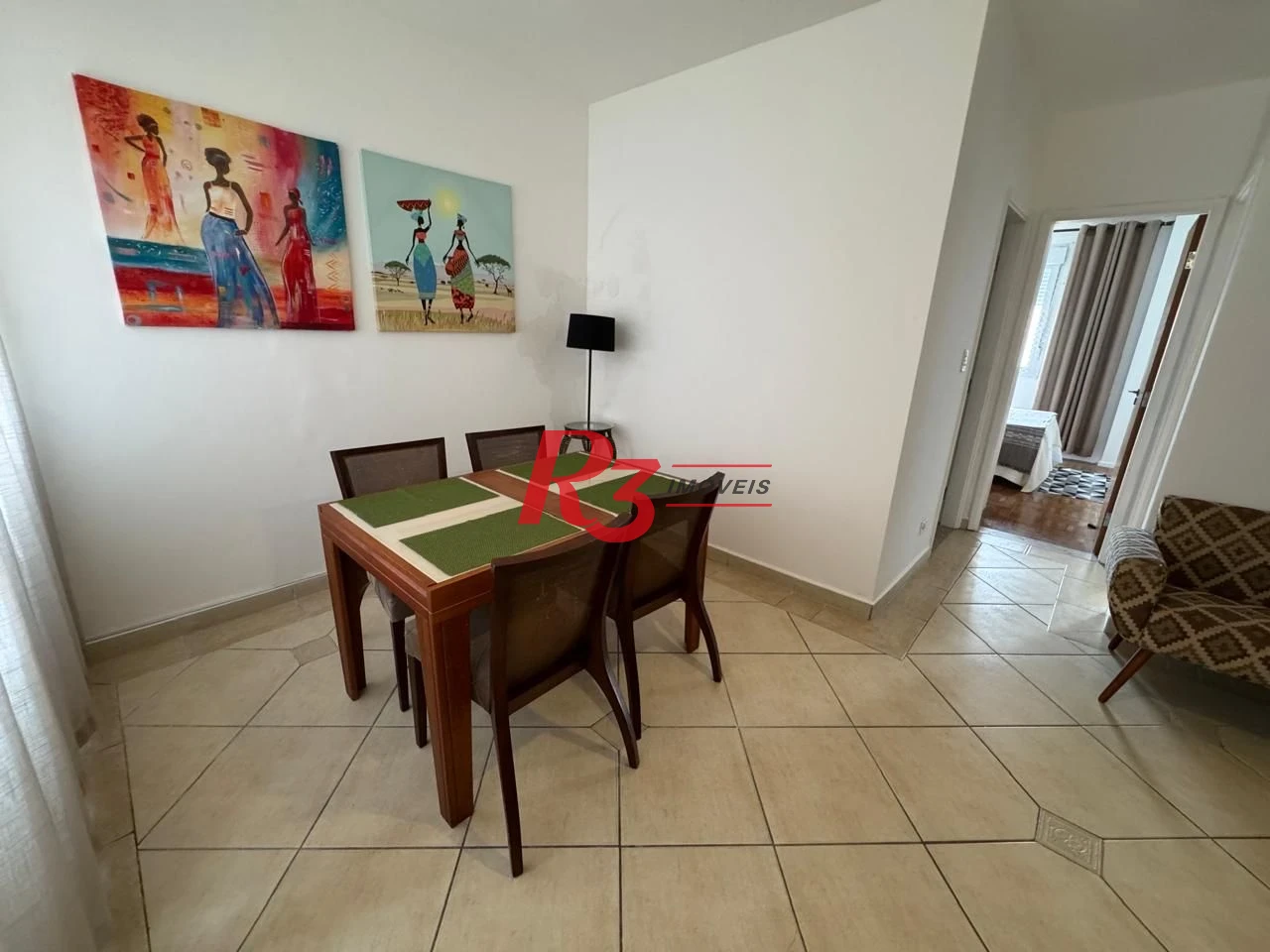 Apartamento com 2 dormitórios à venda, 89 m² por R$ 880.000,00 - Embaré - Santos/SP