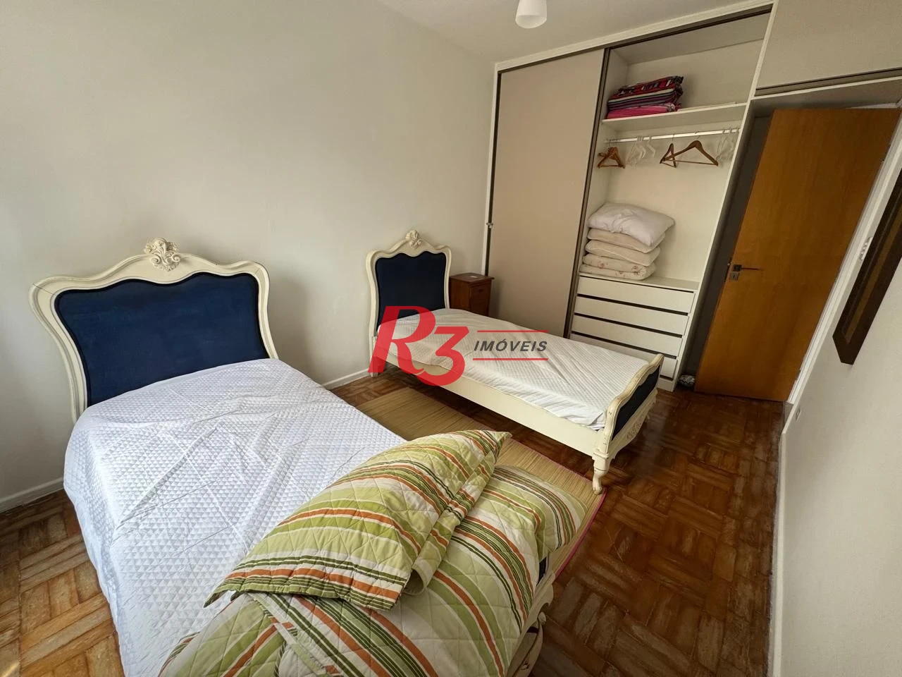 Apartamento com 2 dormitórios à venda, 89 m² por R$ 880.000,00 - Embaré - Santos/SP